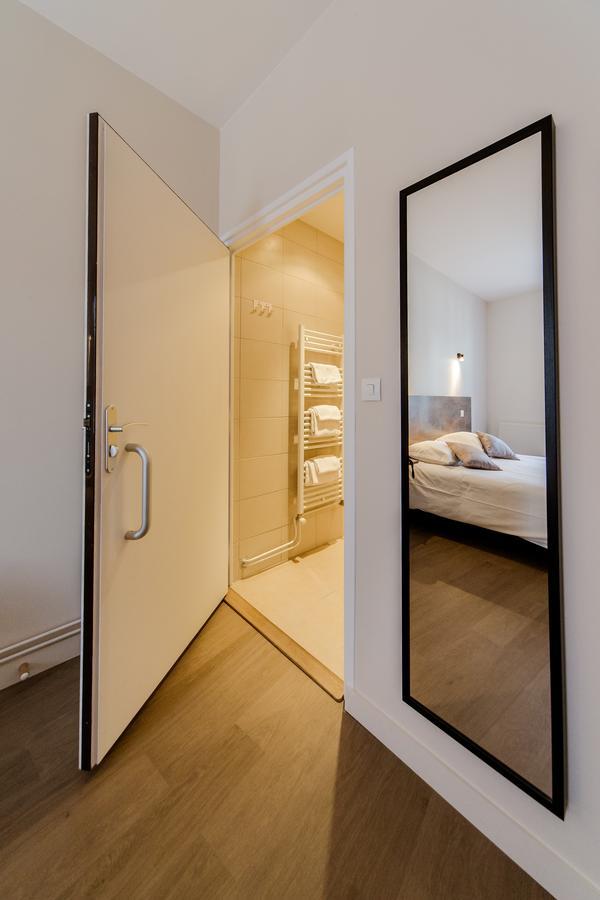Logis Hotel - Le Petit Bellon Senlis  Exteriér fotografie