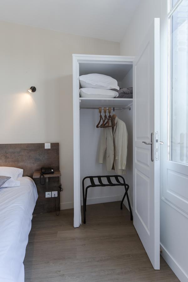 Logis Hotel - Le Petit Bellon Senlis  Exteriér fotografie